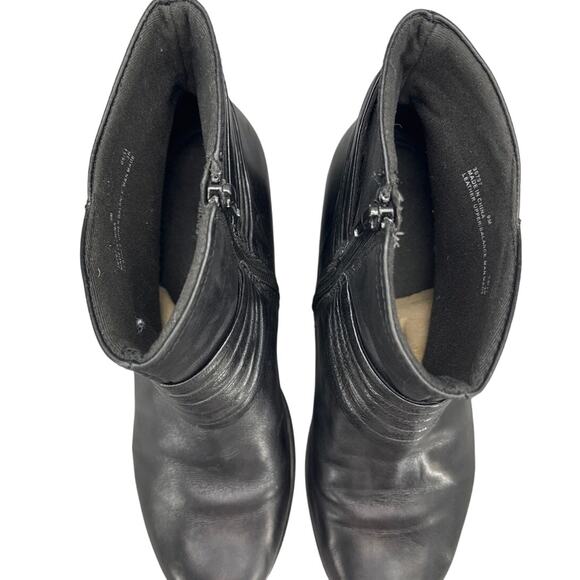 Clarks Bendables Black Leather Side Zipper Ankle Heeled Booties Women 9 - Picture 7 of 8